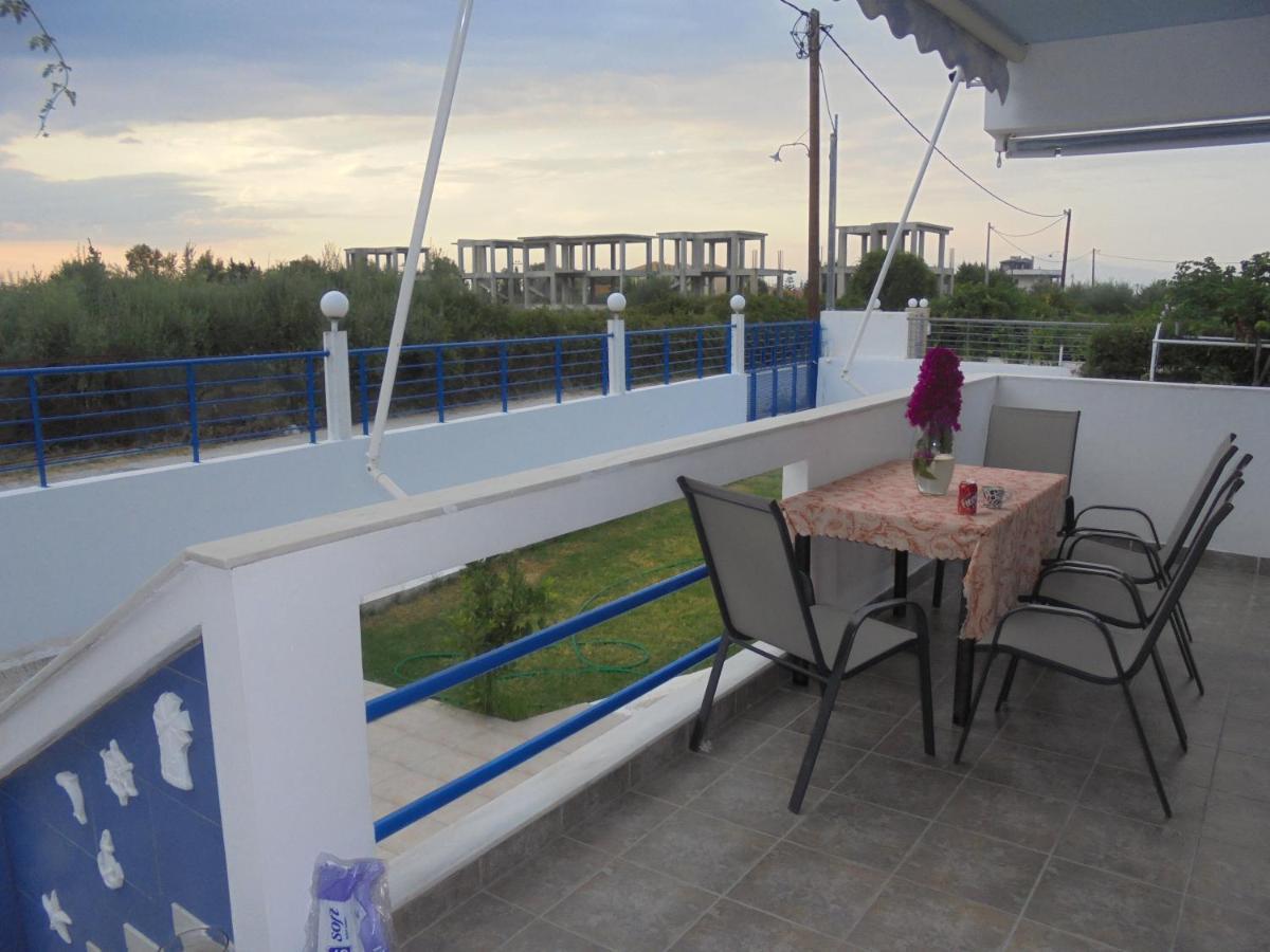 Kostas Family House Apartamento Káto Ássos Exterior foto